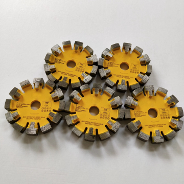 Cắt bê tông sàn 120mm Tuck Point Diamond Blades