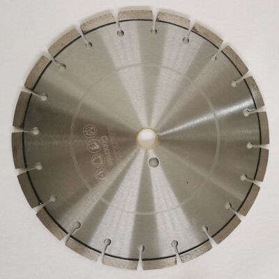 550mm Laser lưỡi cưa bê tông kim cương cho khô hoặc ướt cắt sàn bê tông