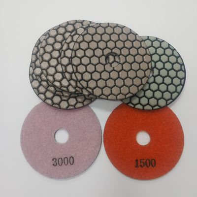 Tính linh hoạt tốt Tấm đánh bóng đá kim cương 4 inch